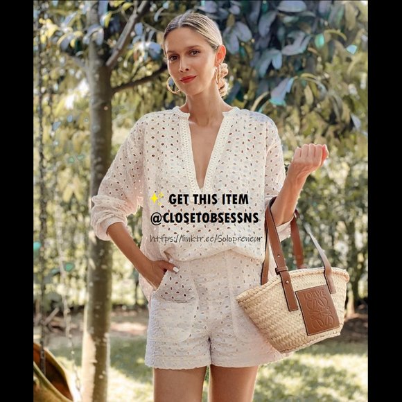 SOLD! ZARA Embroidered Eyelet Shorts* - Picture 2 of 16